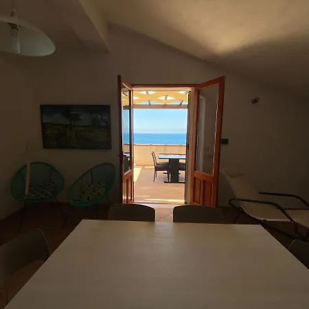 Apartment Casa Marina Porto Palo -
